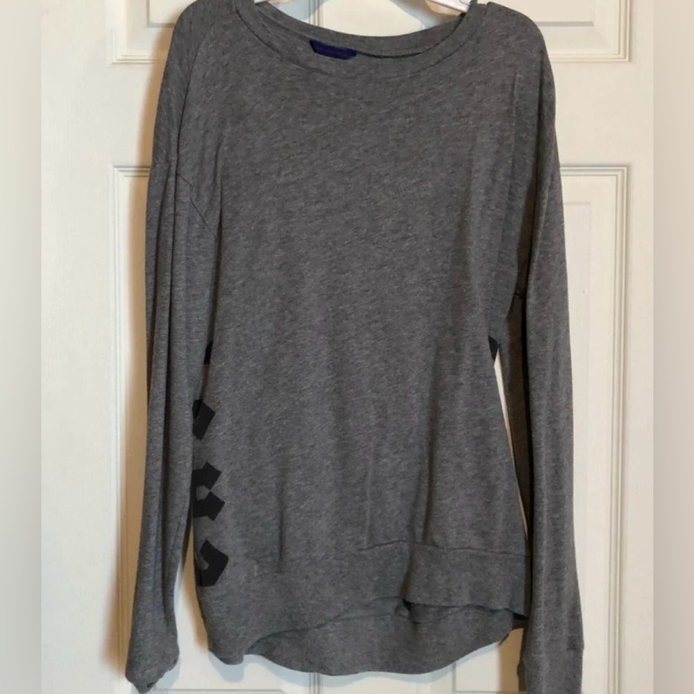 Aeropostale Women’s Small Grey Sweater Sweatshirt Black Logo EUC Y2K